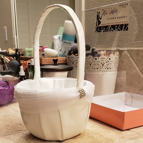 Flower Basket - Picture 3 of 6